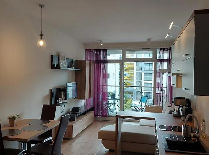 Pod Szyndzielnia, Debowiec Apartmán